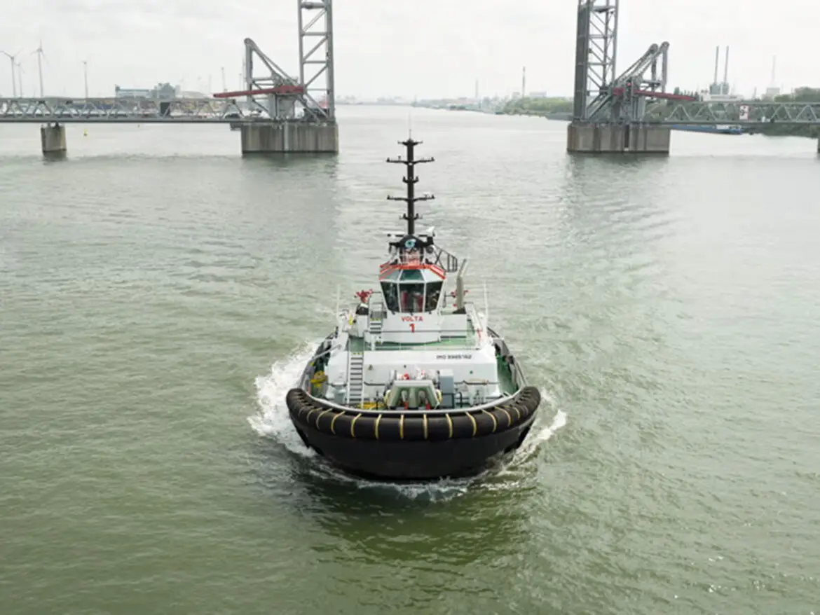 Electric tugboat at Port of Antwerp-Bruges in action.