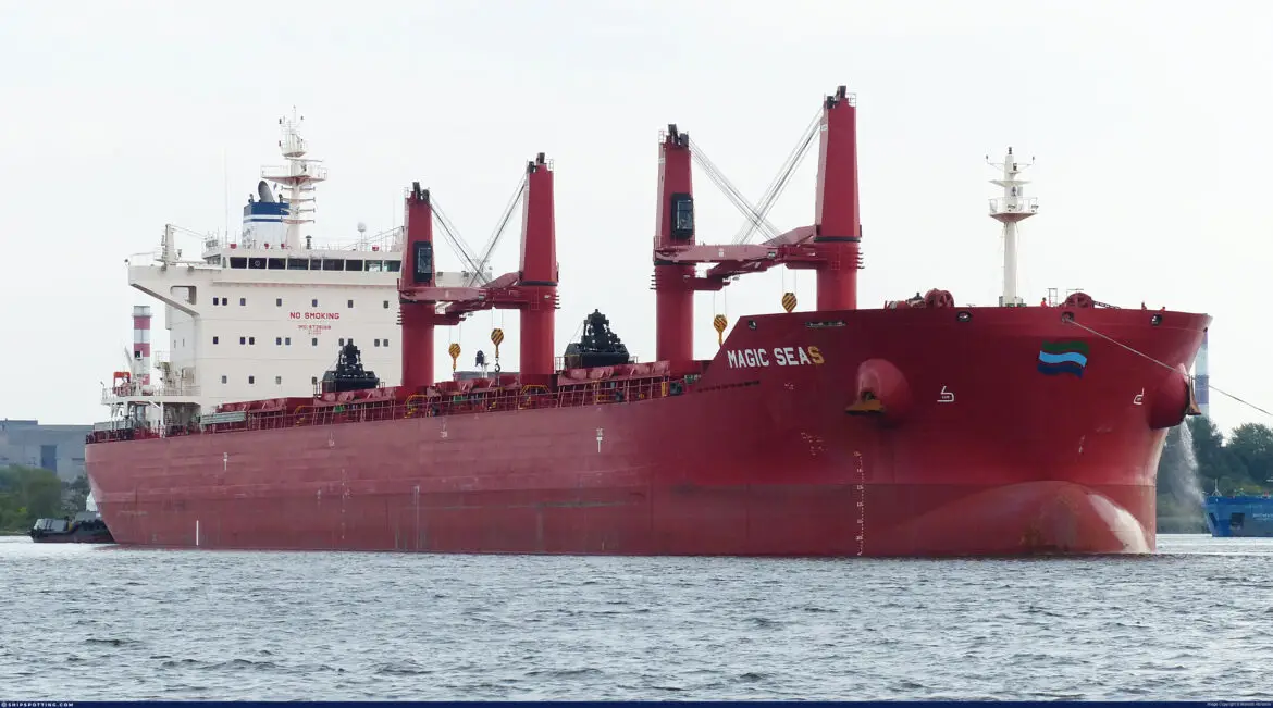 MV Magic Seas attacked by Houthis